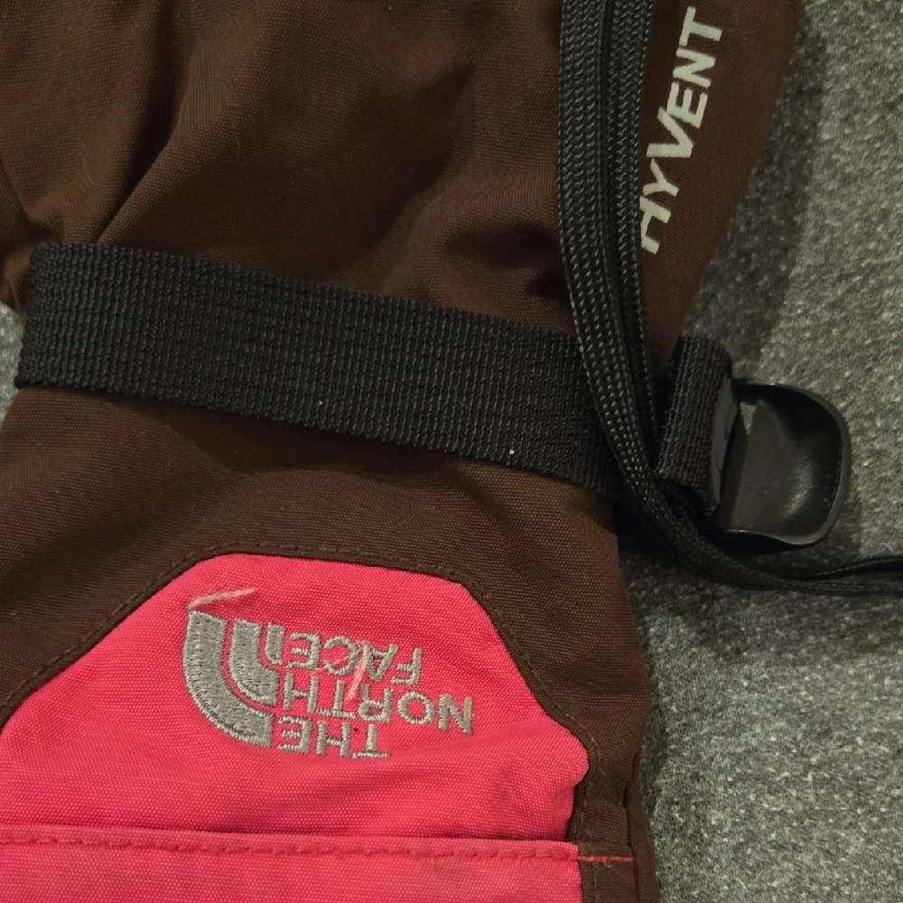 The North Face Pink and Brown Winter Gloves